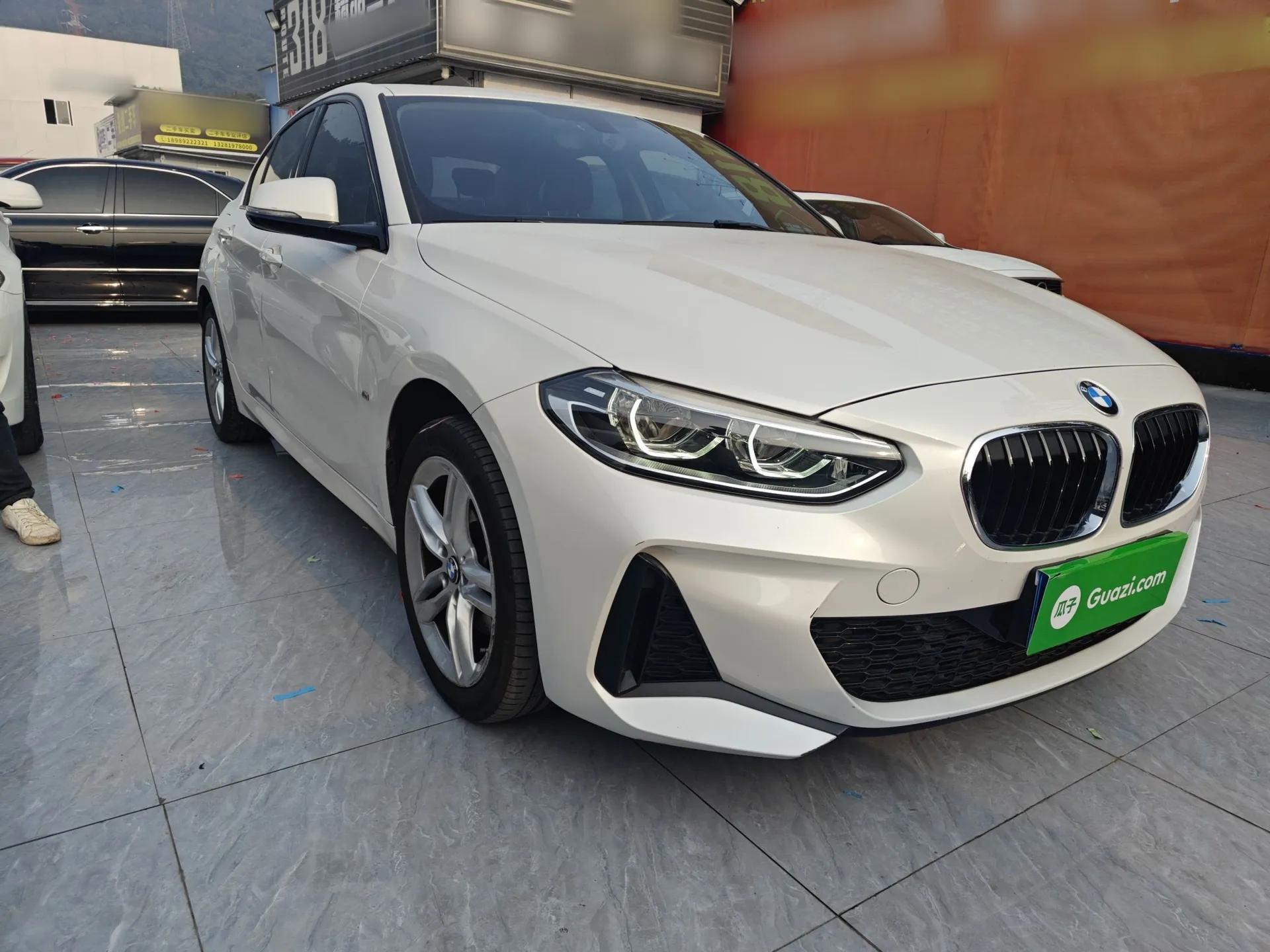 BMW 1 Series 2020 120i M Sport Package — миниатюра 6