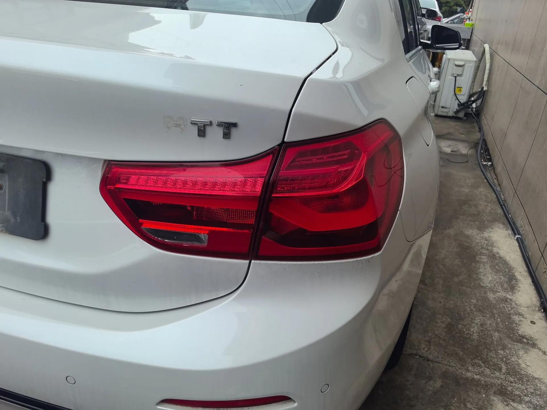 BMW 1 Series 2018 Facelifted 118i Sport Edition — миниатюра 7