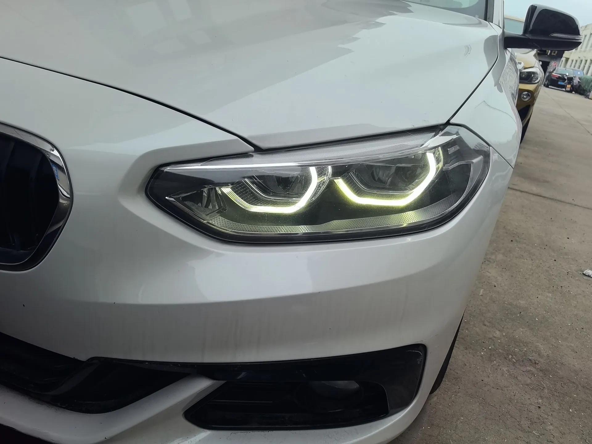 BMW 1 Series 2018 Facelifted 118i Sport Edition — миниатюра 9