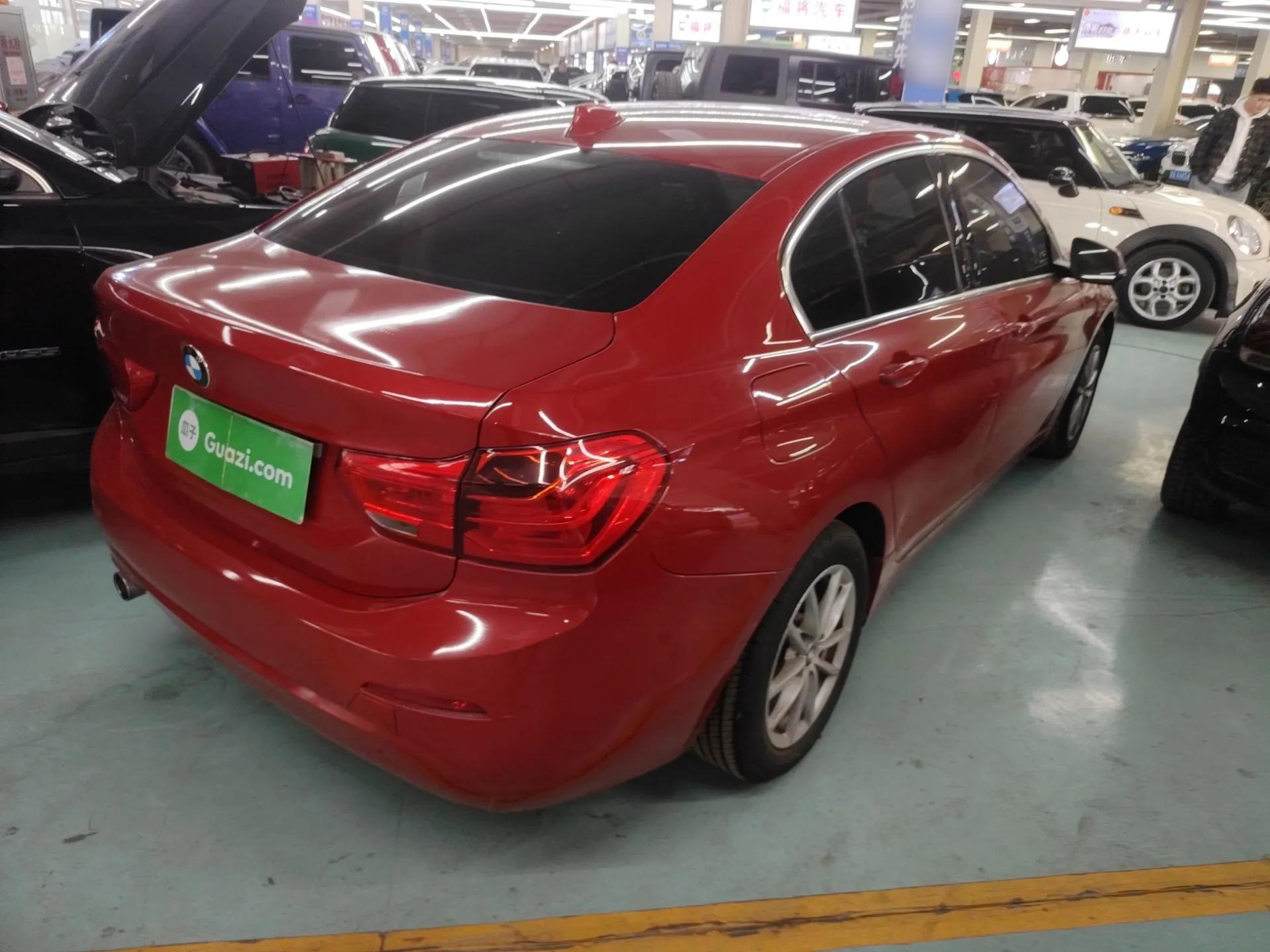 BMW 1 Series 2018 Revised 118i Fashion Edition — миниатюра 4