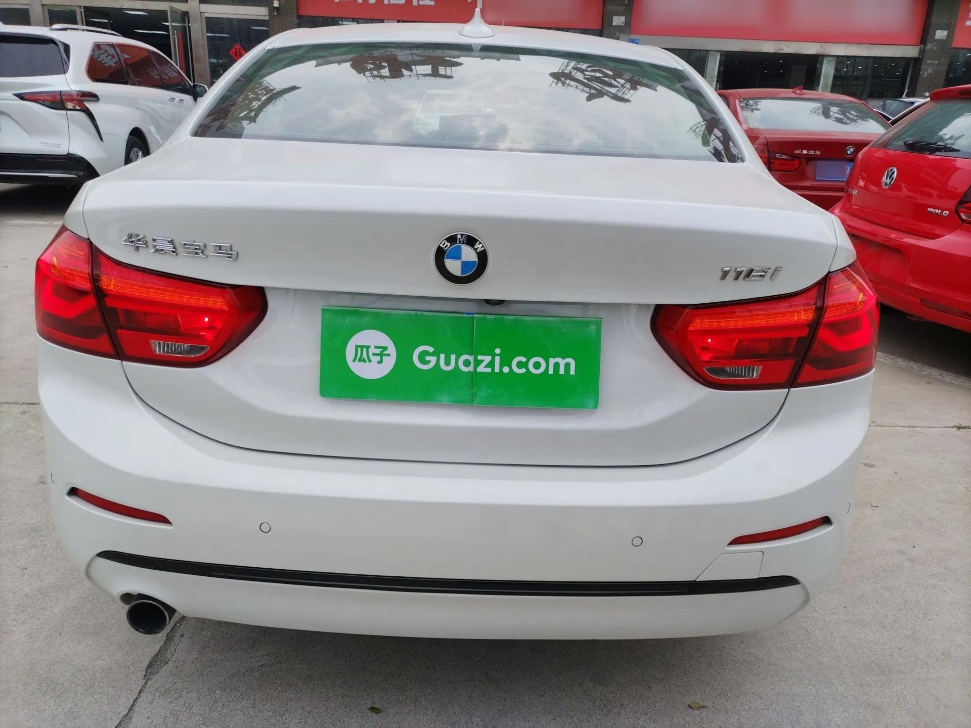 BMW 1 Series 2018 118i Sport Edition — миниатюра 5