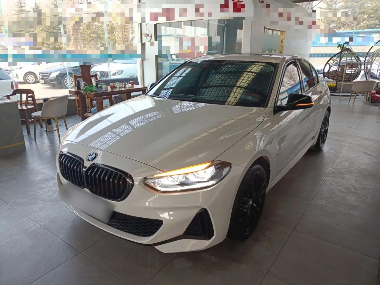 BMW 1 Series 2022 125i M Sport Night Edition — миниатюра 1