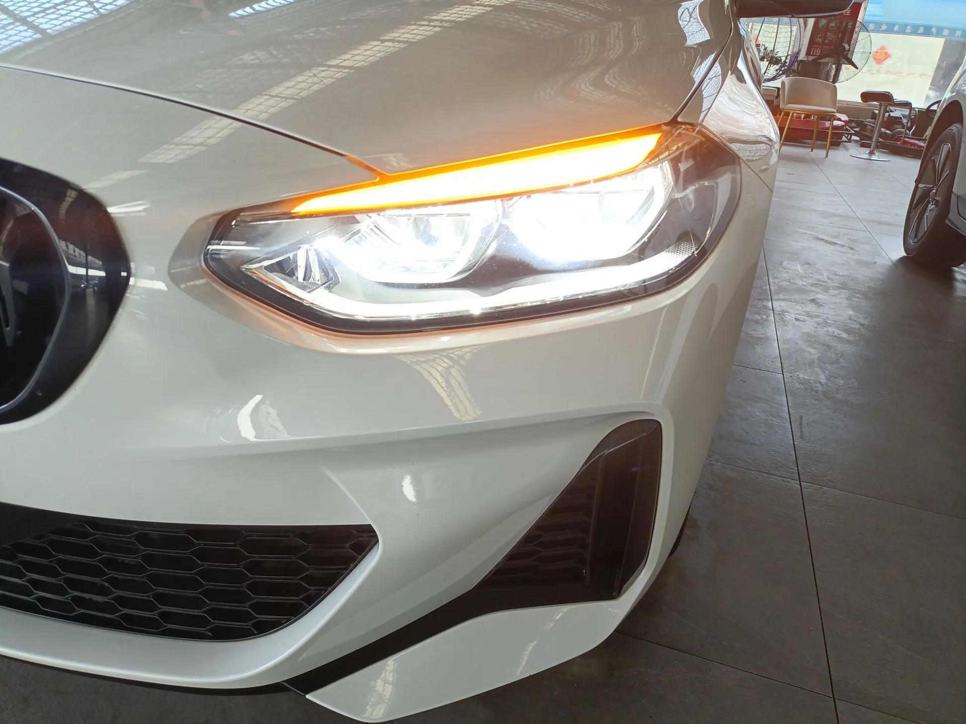 BMW 1 Series 2022 125i M Sport Night Edition — миниатюра 5