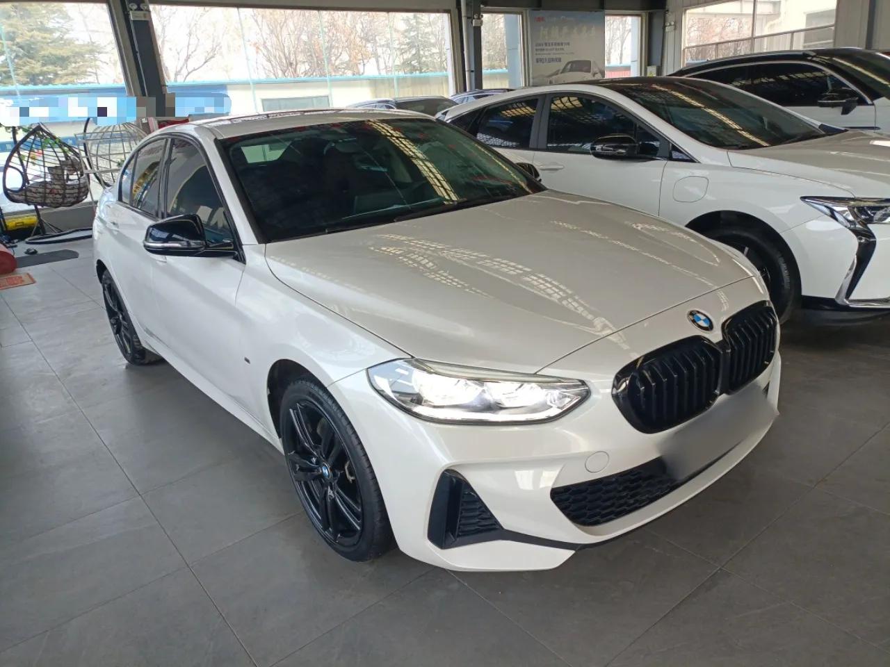 BMW 1 Series 2022 125i M Sport Night Edition — миниатюра 6