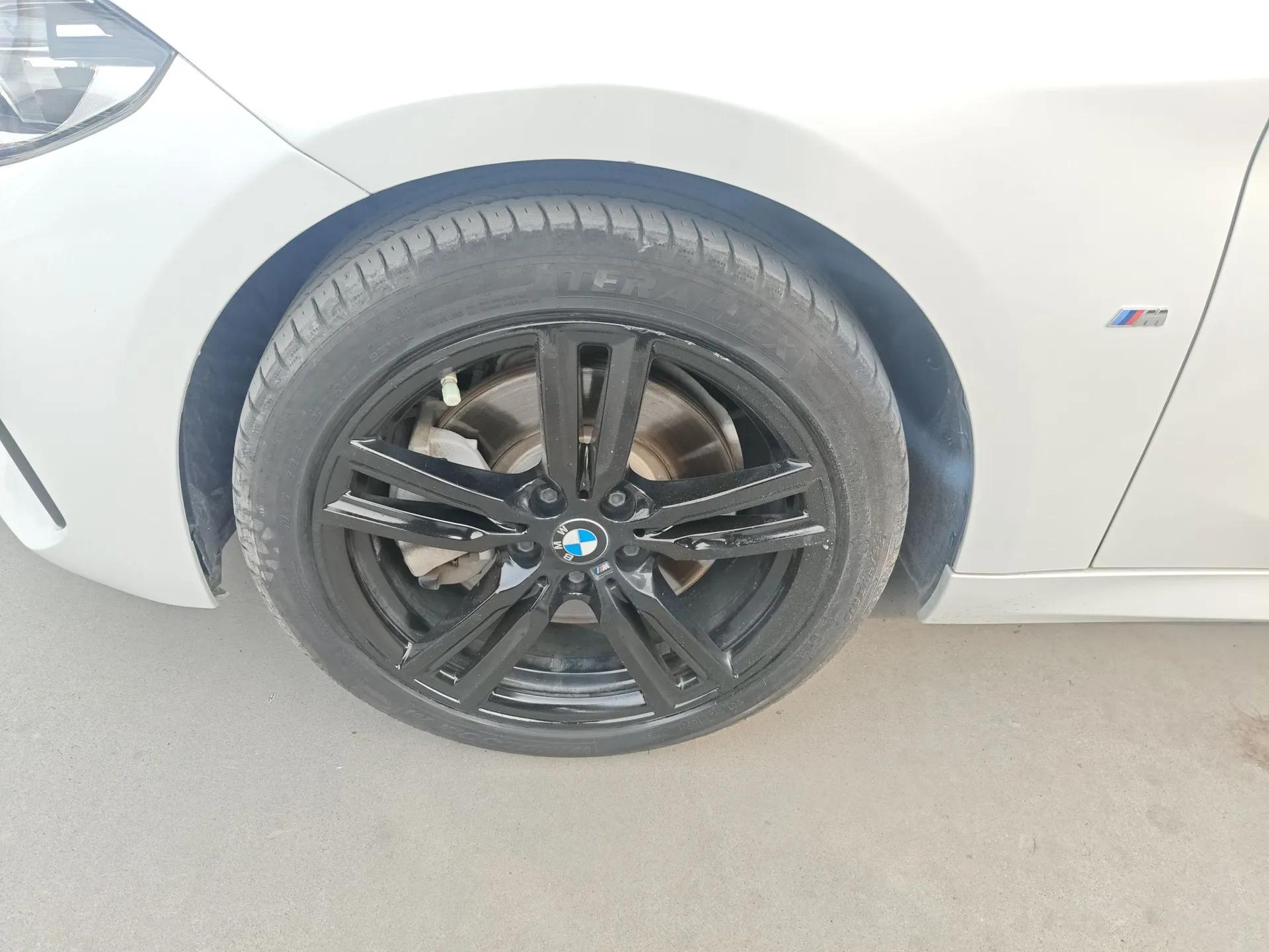 BMW 1 Series 2022 125i M Sport Night Edition — миниатюра 8