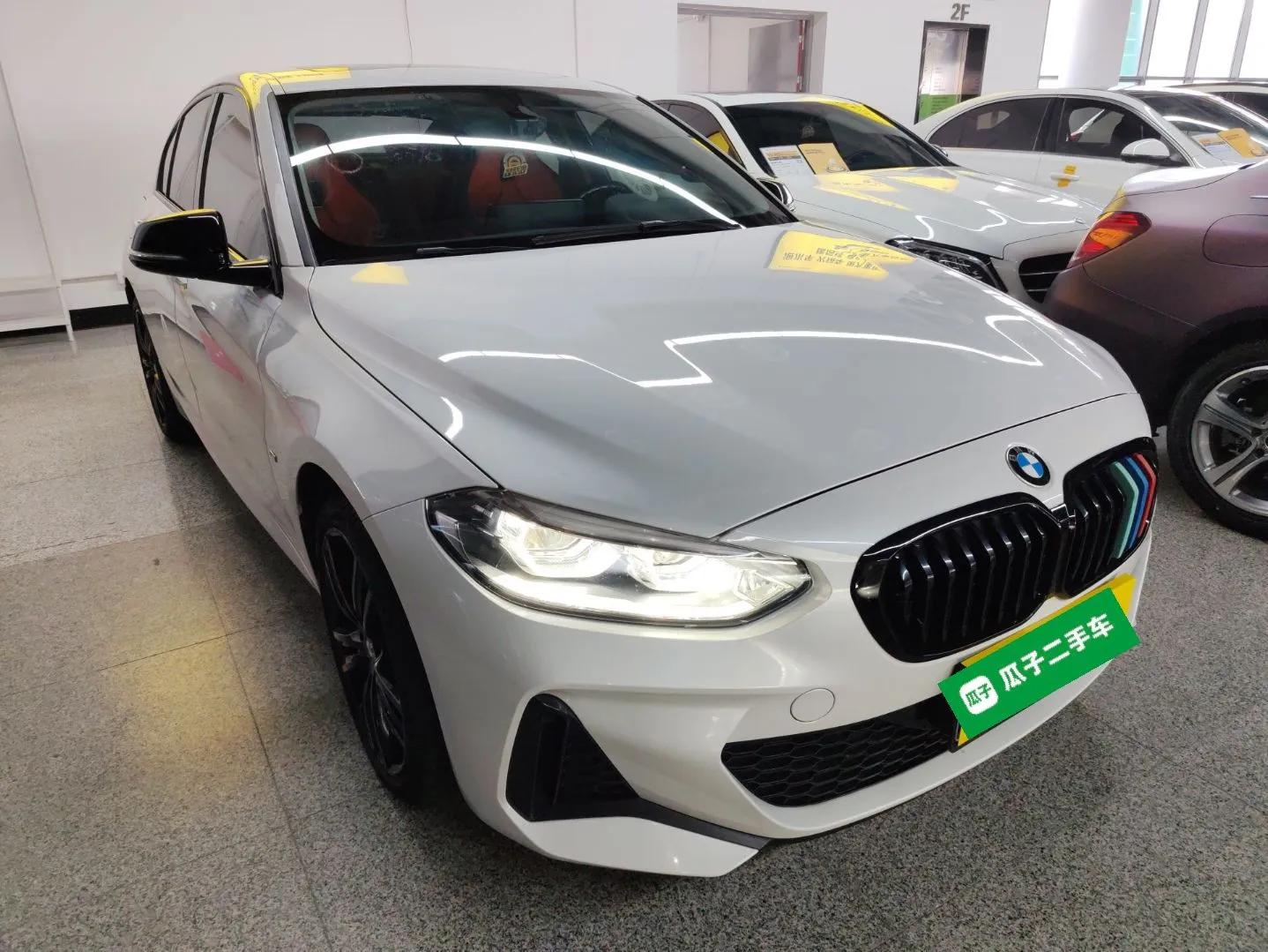 BMW 1 Series 2023 125i M Sport Night Edition — миниатюра 3