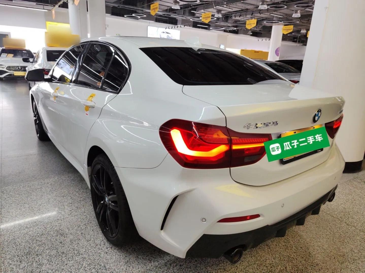 BMW 1 Series 2023 125i M Sport Night Edition — миниатюра 4