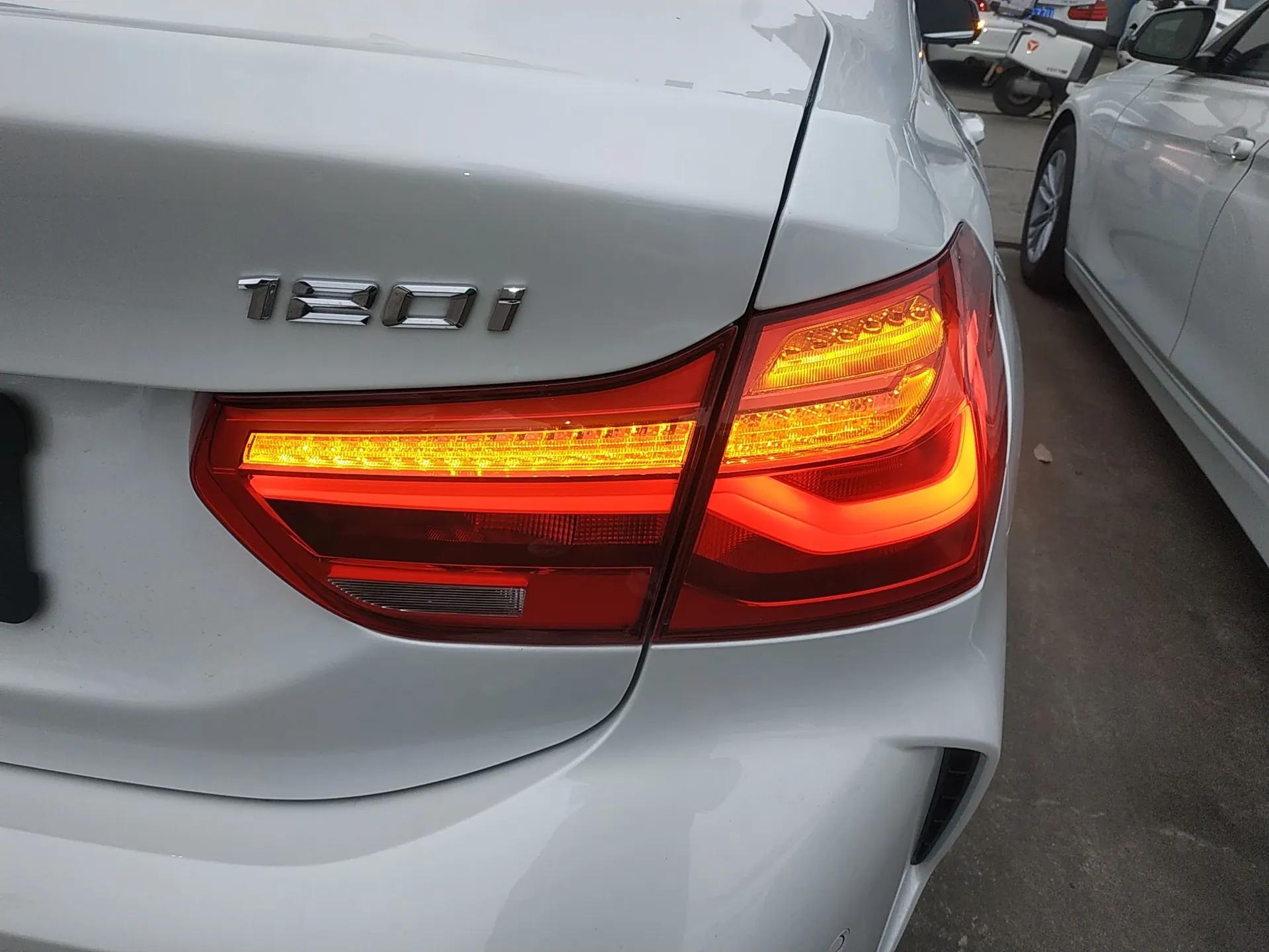 BMW 1 Series 2023 120i M Sport Edition — миниатюра 8