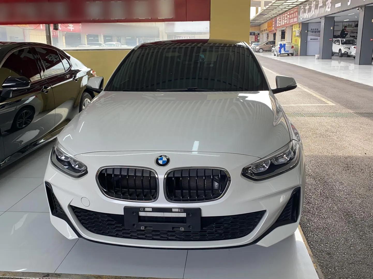 BMW 1 Series 2021 Revised 120i M Sport Edition — миниатюра 2