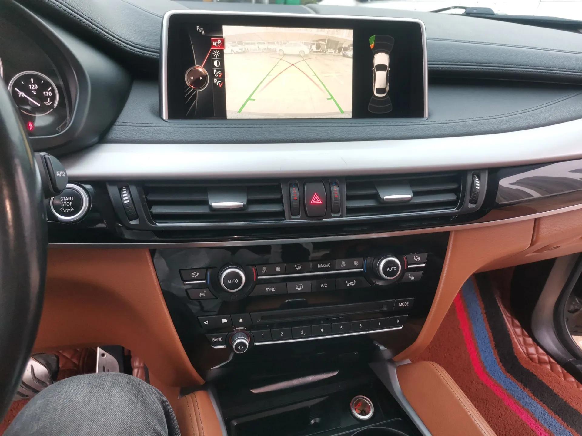 BMW X6 2015 xDrive35i Leading Model — миниатюра 15
