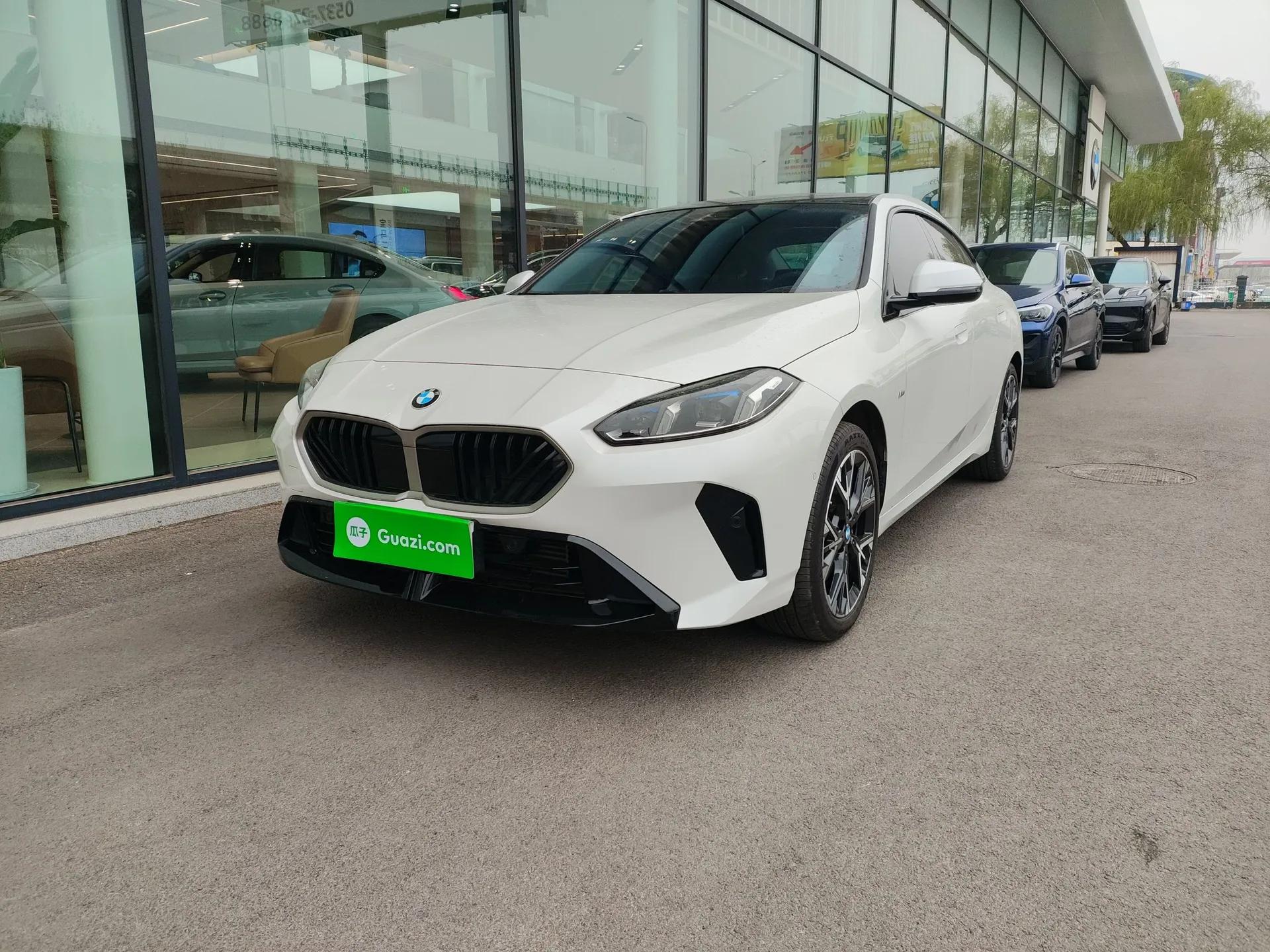 BMW 2 Series 2025 225L M Sport Package — миниатюра 1
