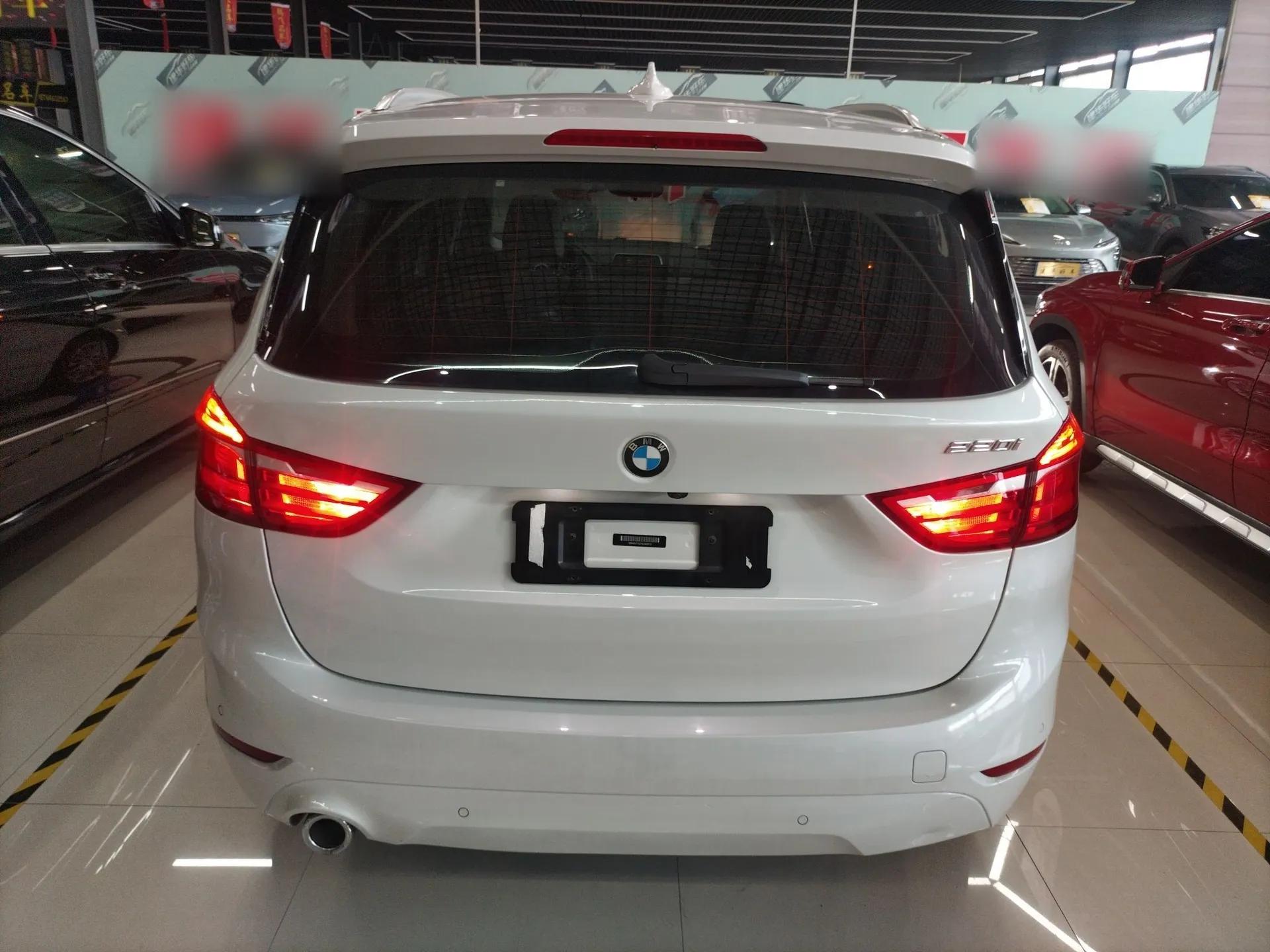 BMW 2 Series Gran Tourer 2019 220i Leading Model — миниатюра 5