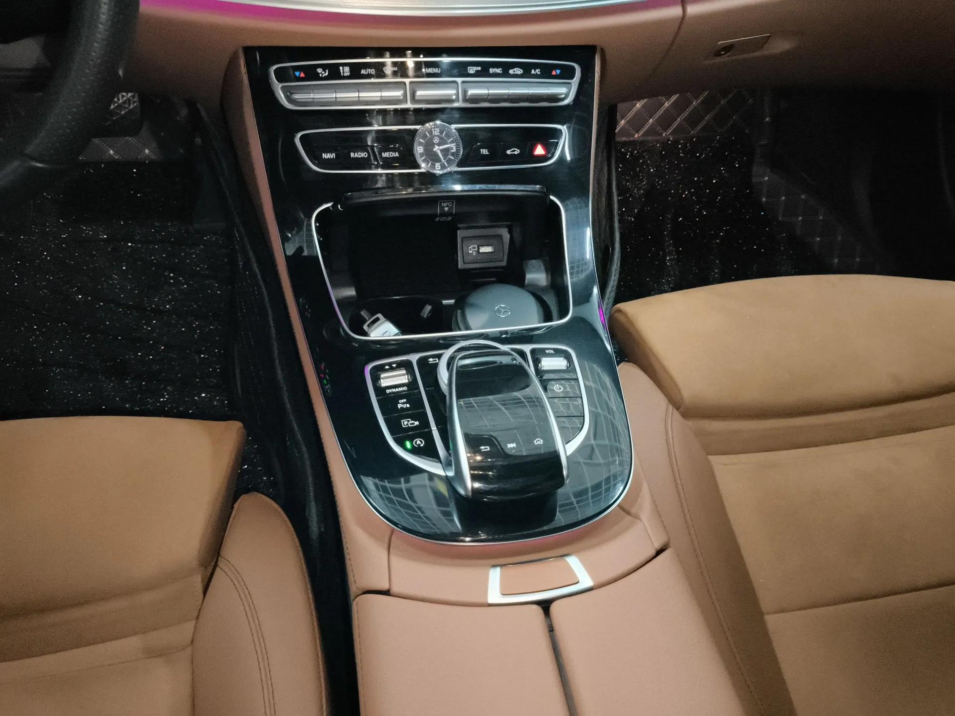 Mercedes-Benz E-Class 2017 E 200 Sport — миниатюра 17