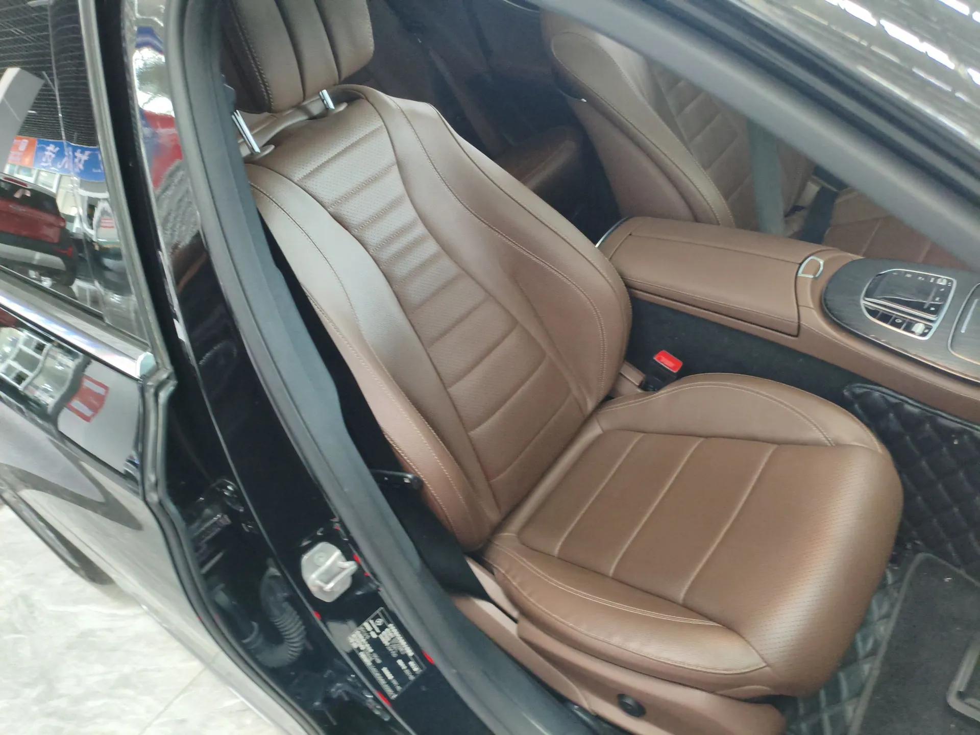 Mercedes-Benz E-Class 2021 E 300 L Sporty and Stylish Model — миниатюра 23