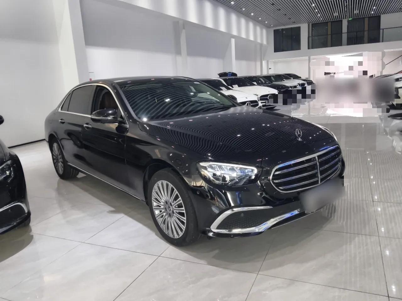 Mercedes-Benz E-Class 2021 E 300 L Stylish Model — миниатюра 4