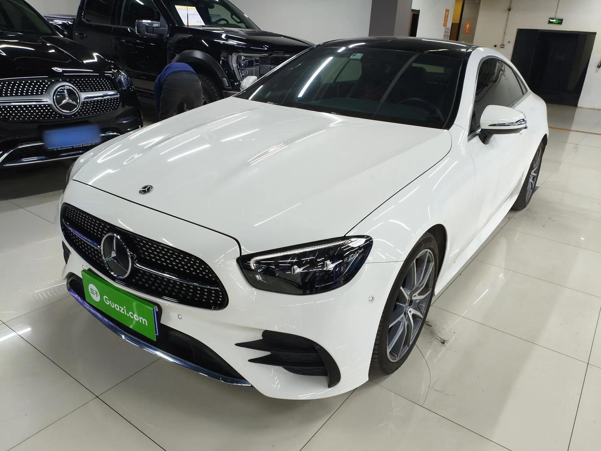 Mercedes-Benz E-Class 2023 E 260 Coupe — миниатюра 1