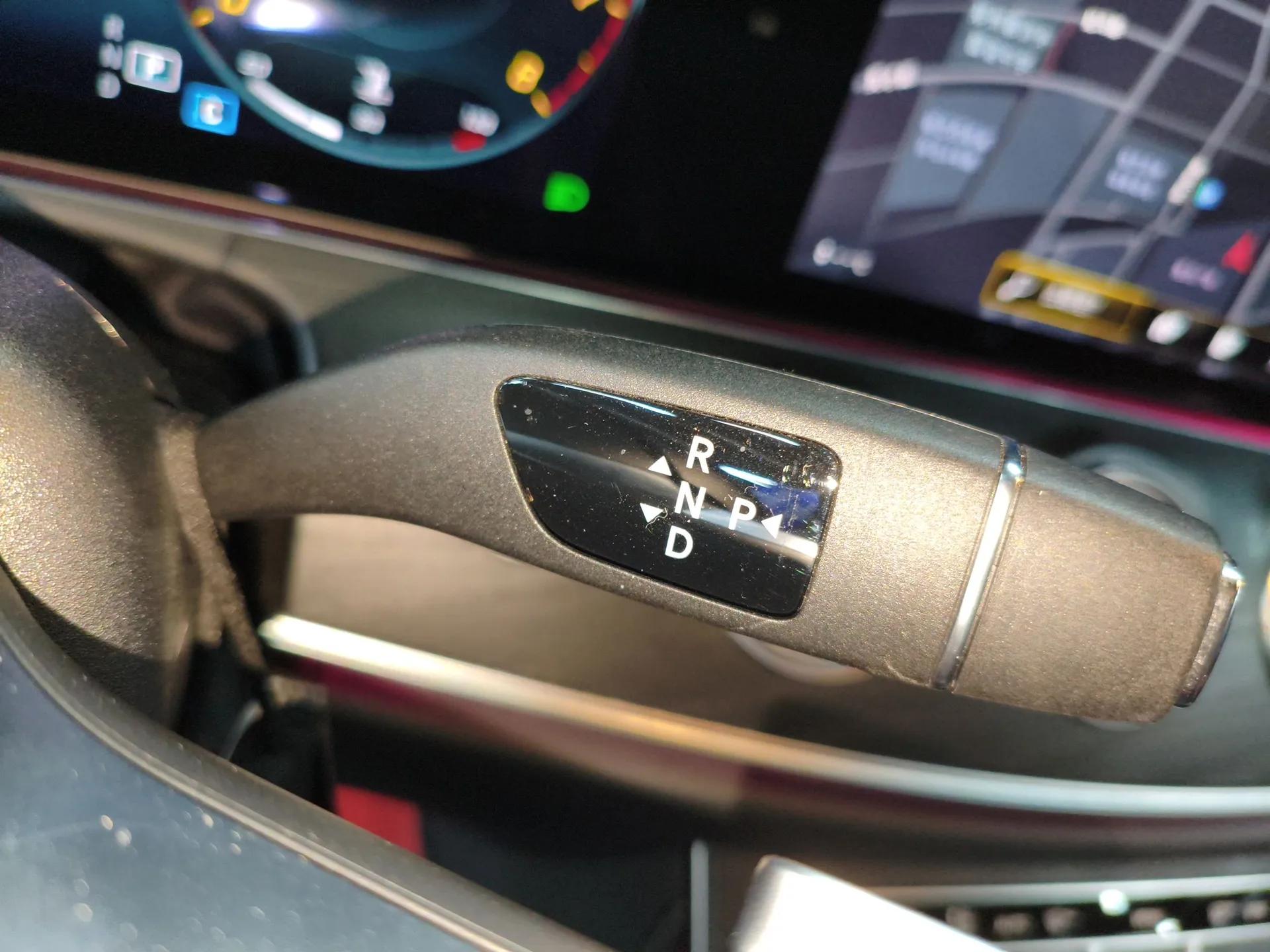 Mercedes-Benz E-Class 2023 E 260 Coupe — миниатюра 17