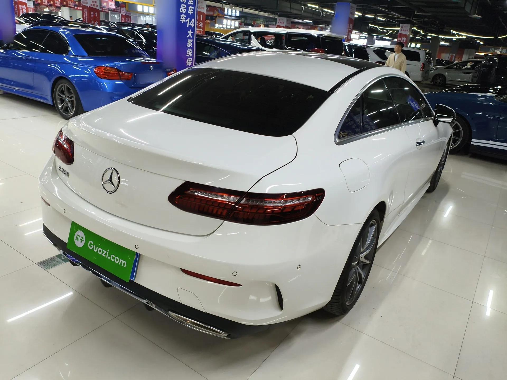 Mercedes-Benz E-Class 2023 E 260 Coupe — миниатюра 6