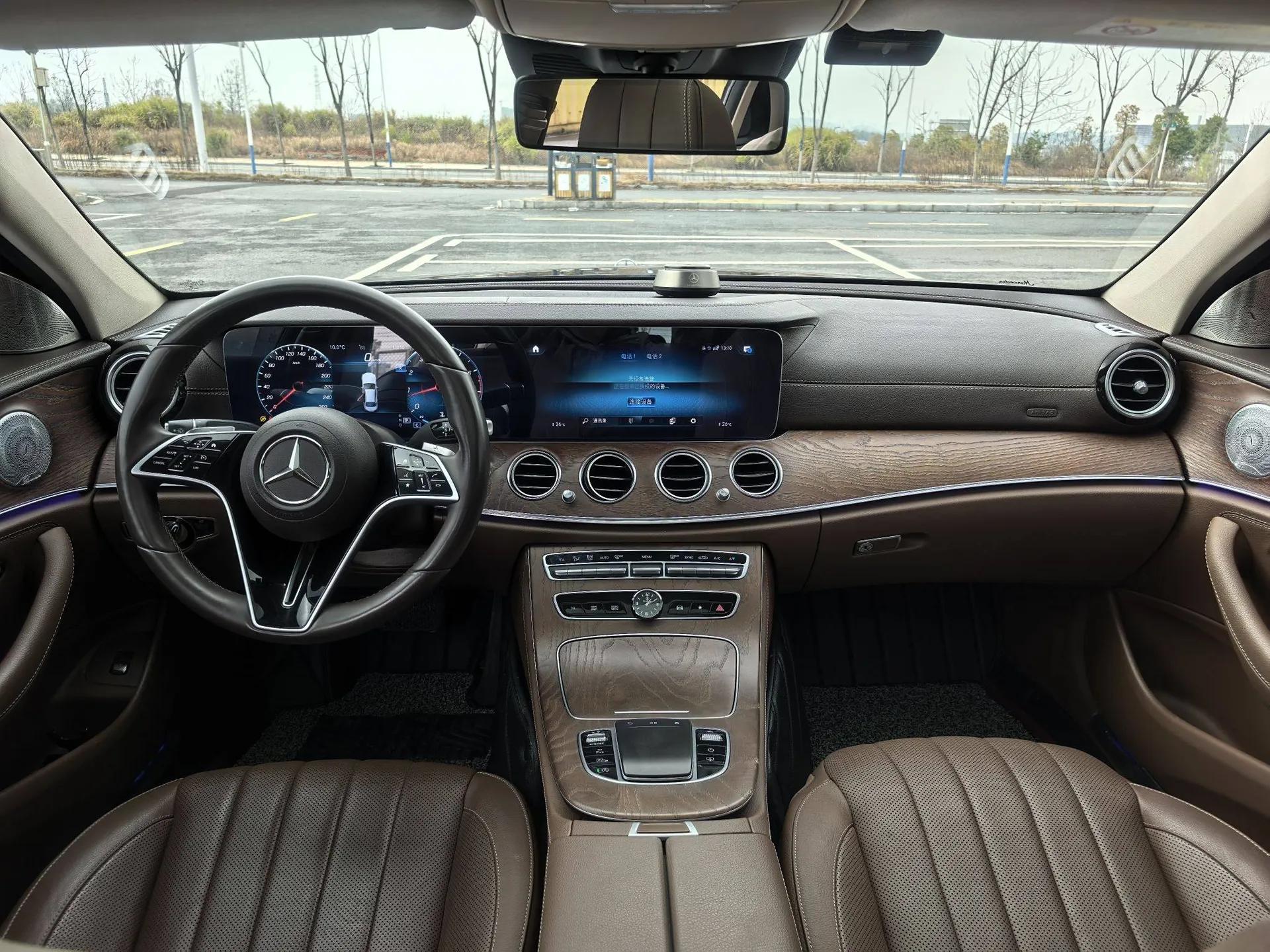 Mercedes-Benz E-Class 2021 E 300 L Premium Edition — миниатюра 9