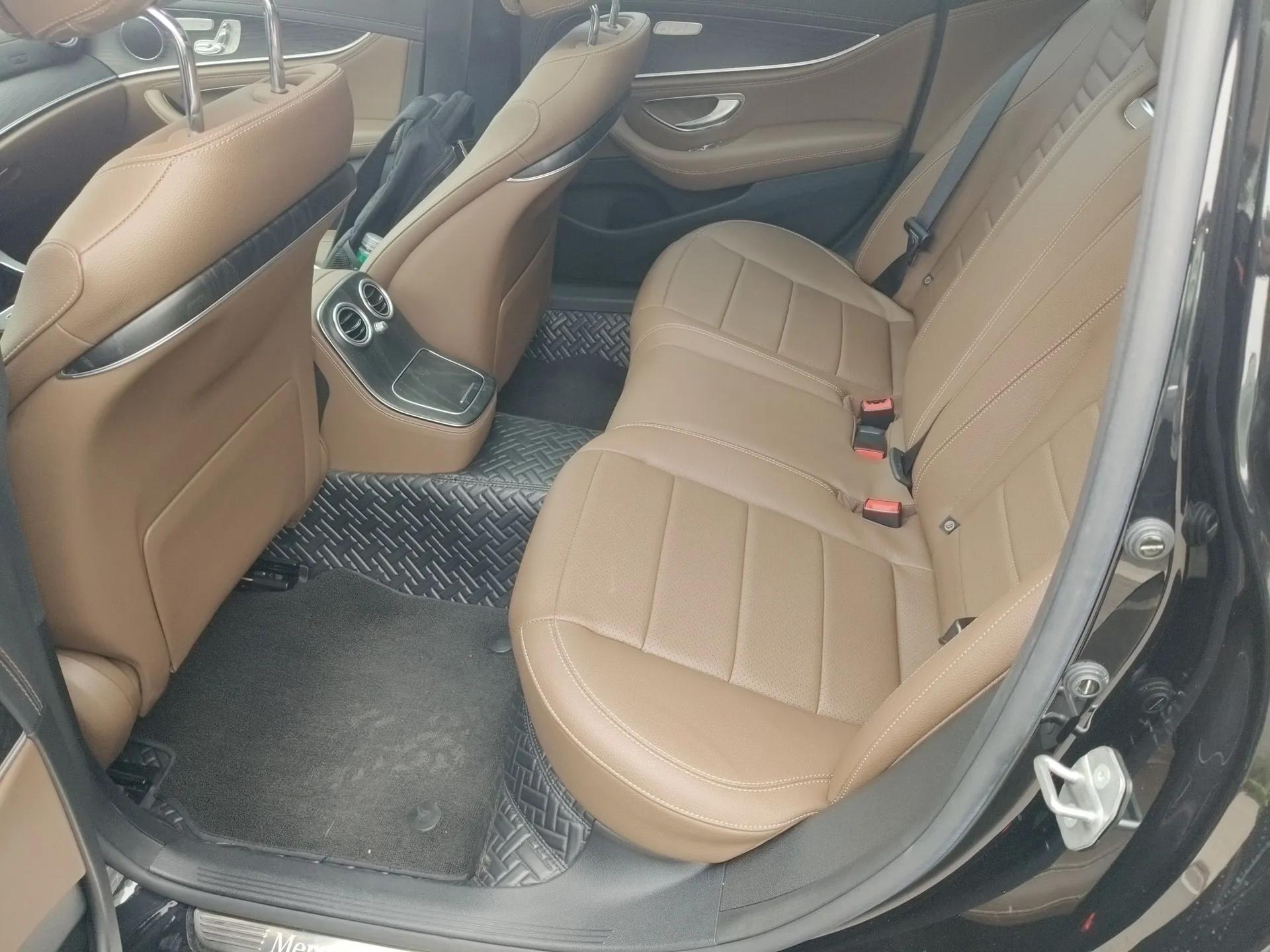 Mercedes-Benz E-Class 2023 E 300 L Sporty and Stylish Model — миниатюра 20