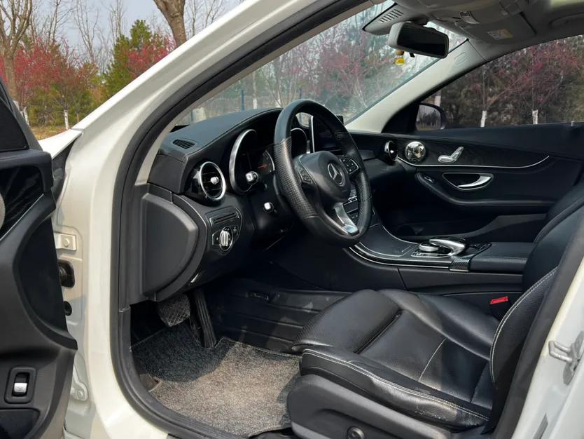 Mercedes-Benz C-Class 2015 C 180 L Sport Edition — миниатюра 18