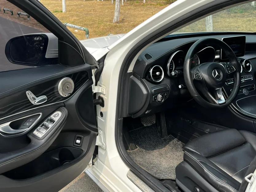Mercedes-Benz C-Class 2015 C 180 L Sport Edition — миниатюра 22