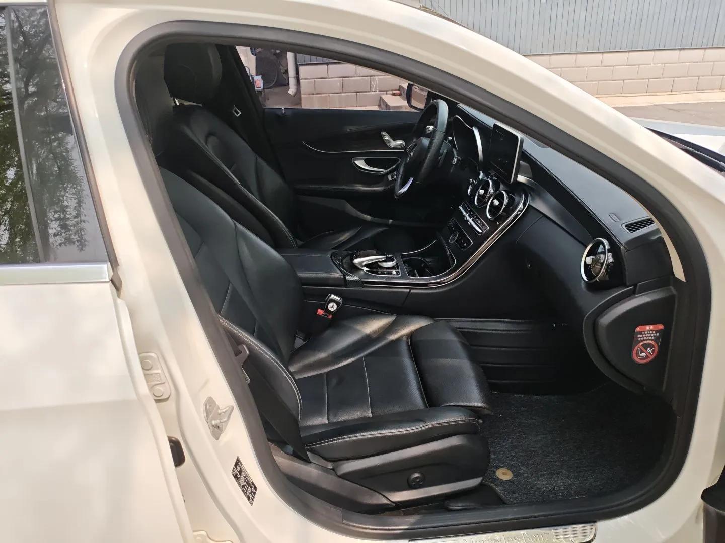 Mercedes-Benz C-Class 2015 C 180 L Sport Edition — миниатюра 23
