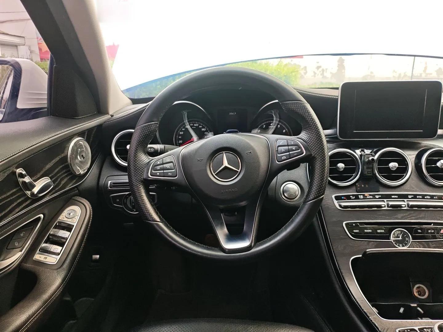 Mercedes-Benz C-Class 2015 C 180 L Sport Edition — миниатюра 9