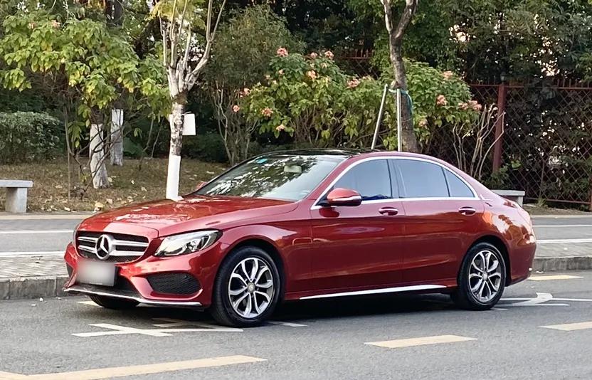 Mercedes-Benz C-Class 2015 Revised C 200 L Sport Edition — миниатюра 1
