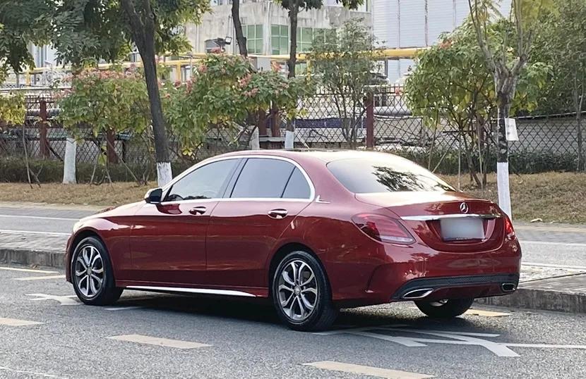 Mercedes-Benz C-Class 2015 Revised C 200 L Sport Edition — миниатюра 3