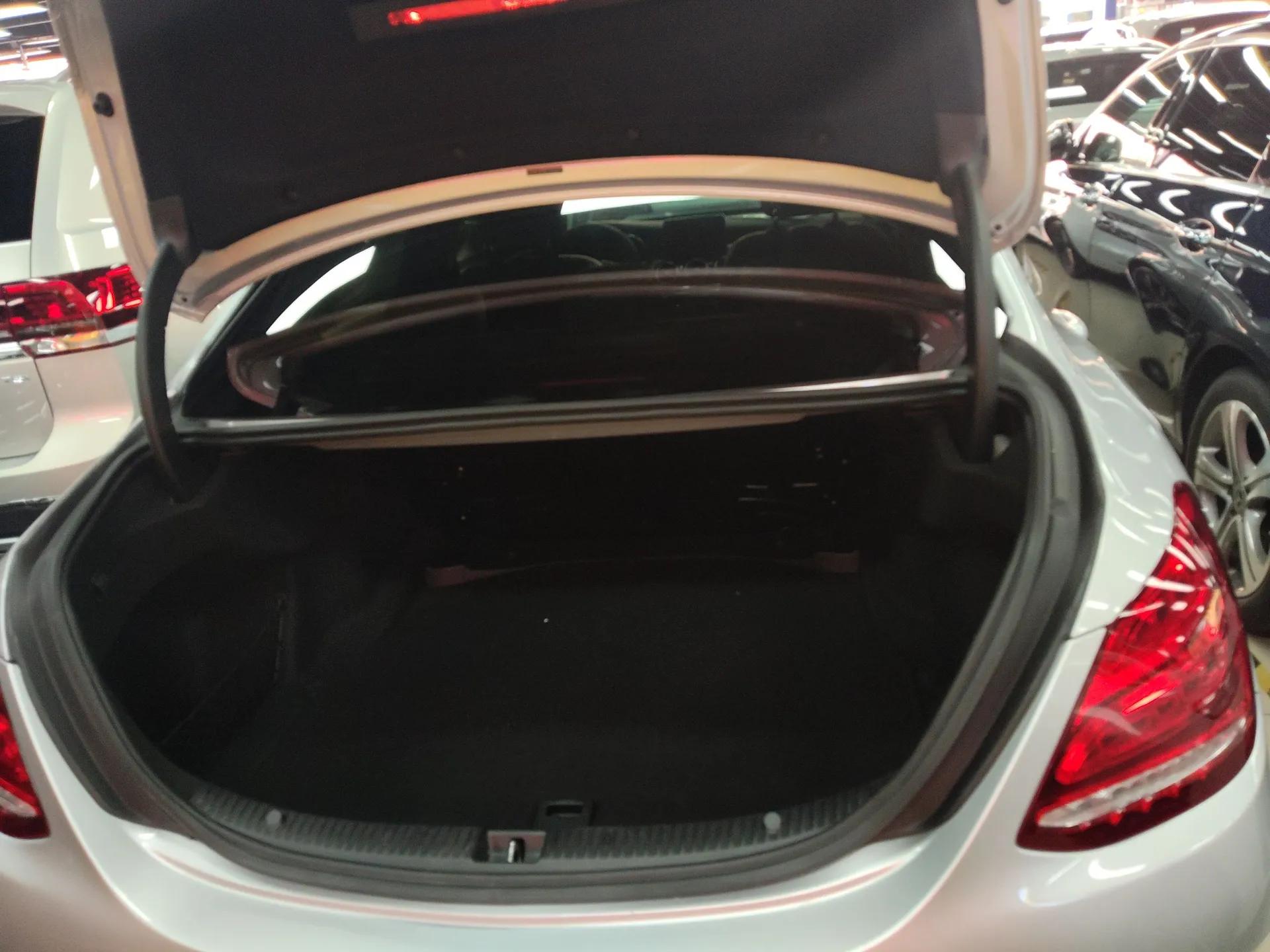 Mercedes-Benz C-Class 2015 C 200 Sport Edition 4MATIC — миниатюра 22