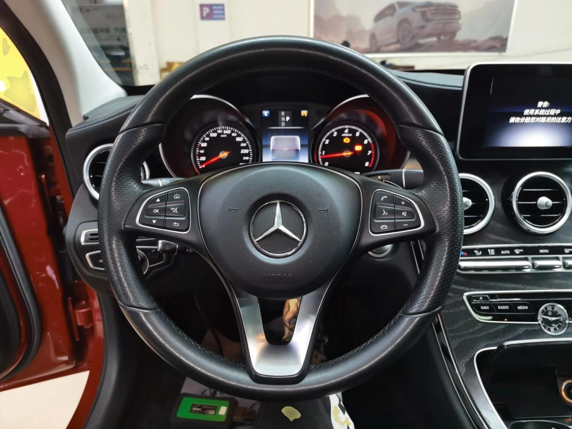 Mercedes-Benz C-Class 2018 C 200 L Sport Edition — миниатюра 14