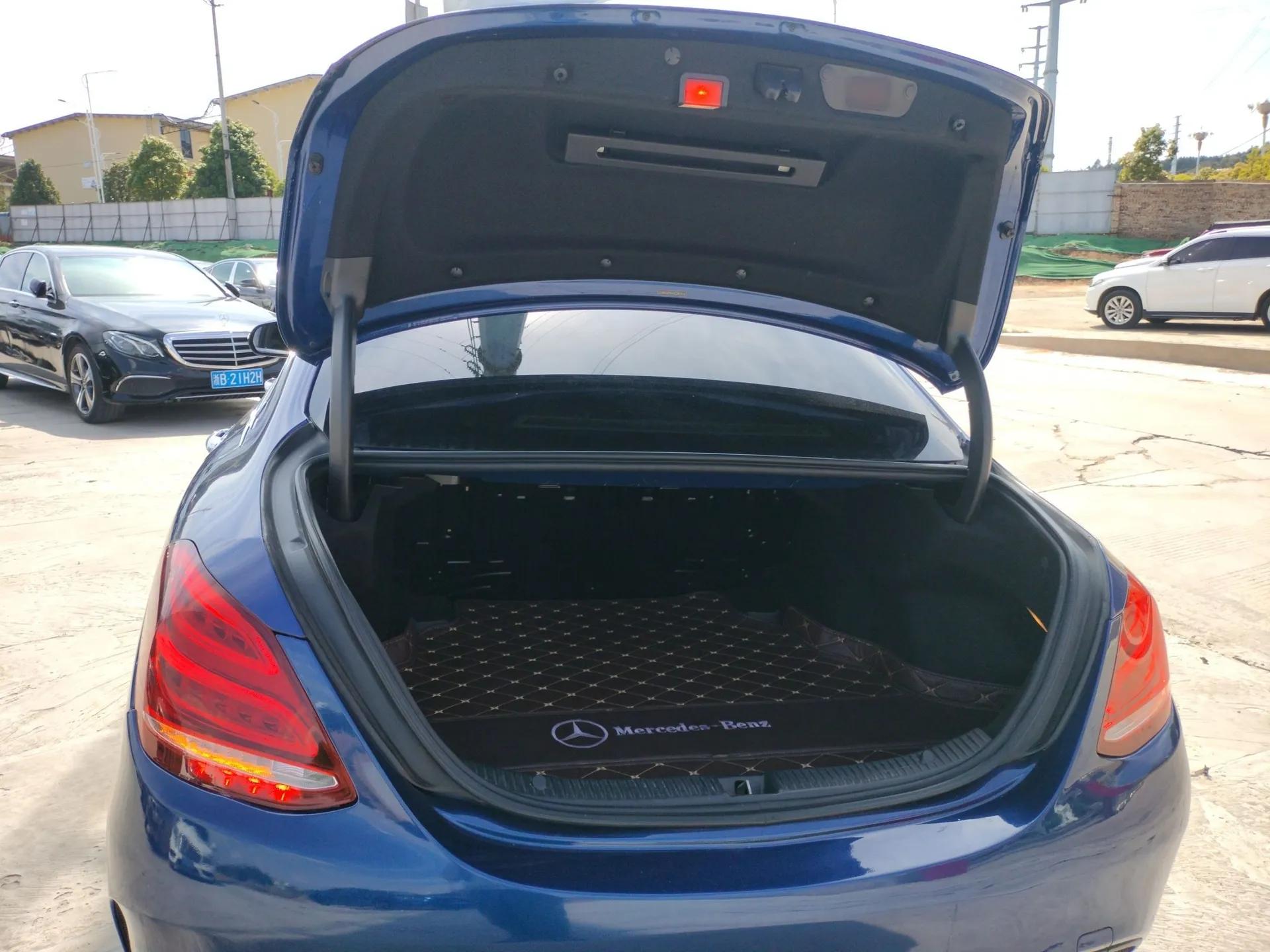 Mercedes-Benz C-Class 2017 Facelift C 200 L Sport Edition — миниатюра 21