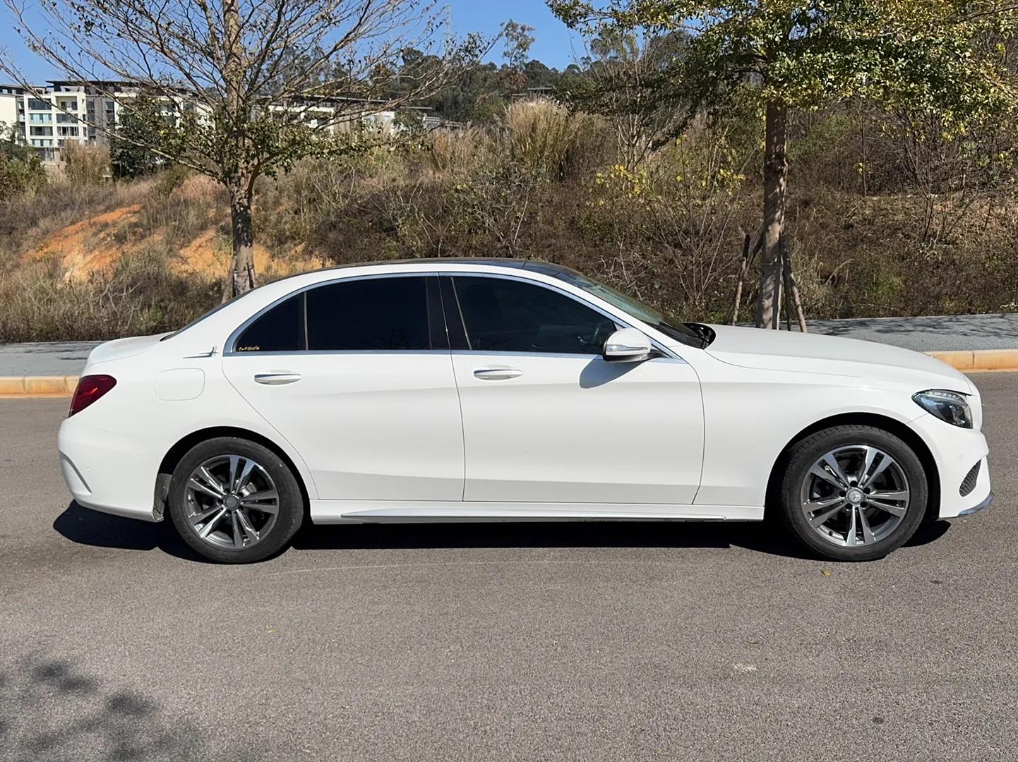Mercedes-Benz C-Class 2016 C 200 L Sport Edition — миниатюра 3