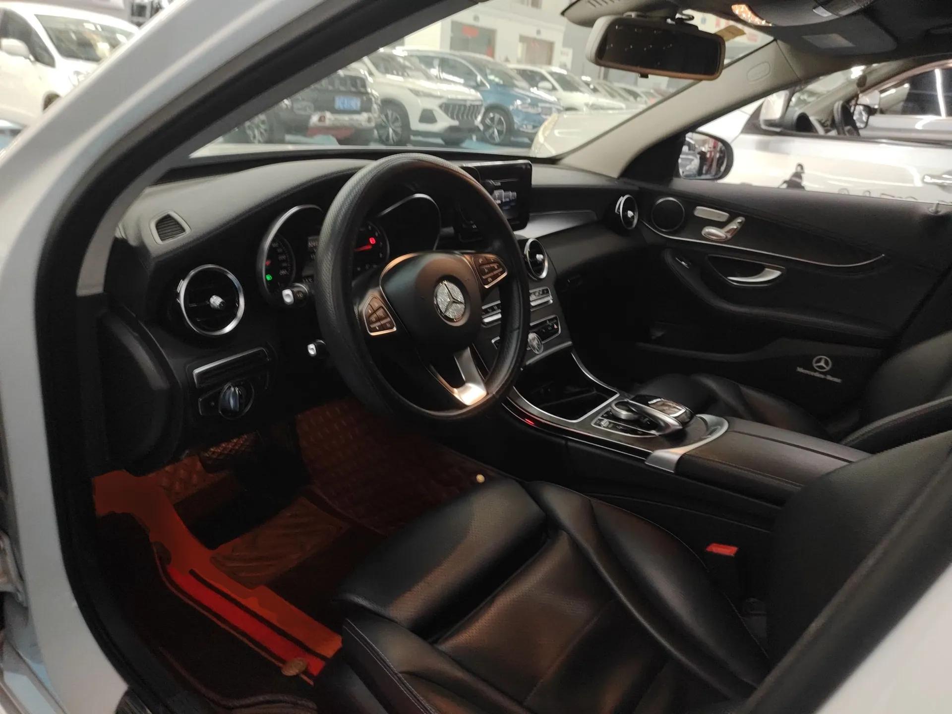 Mercedes-Benz C-Class 2017 C 200 L Sport Edition — миниатюра 18