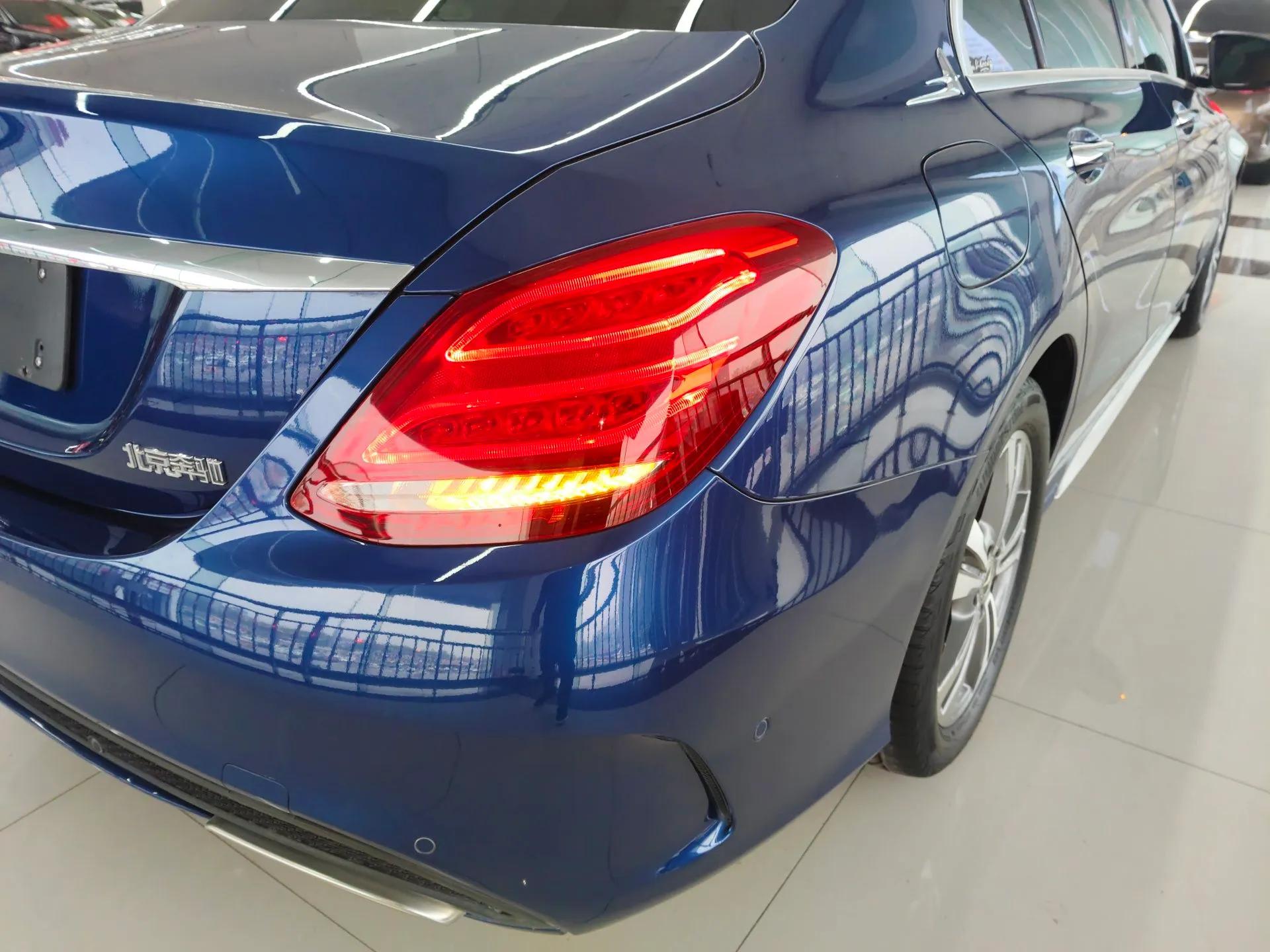 Mercedes-Benz C-Class 2018 C 200 L Sport Edition — миниатюра 3