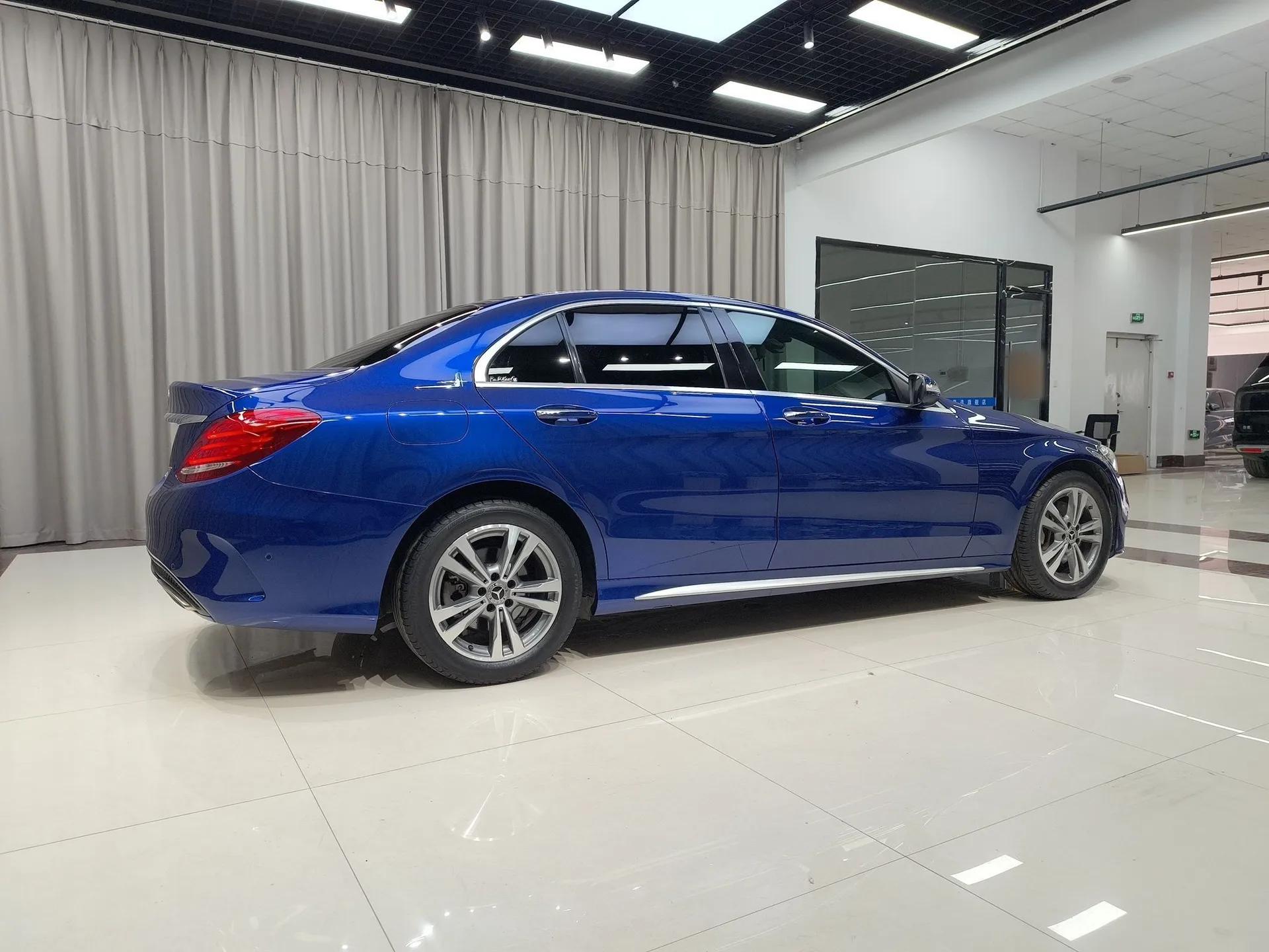 Mercedes-Benz C-Class 2018 C 200 L Sport Edition — миниатюра 10