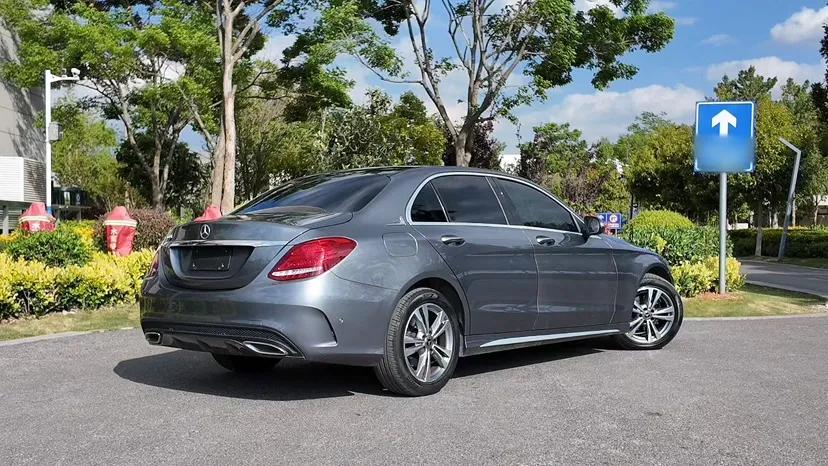 Mercedes-Benz C-Class 2018 C 200 L Sport Edition — миниатюра 8