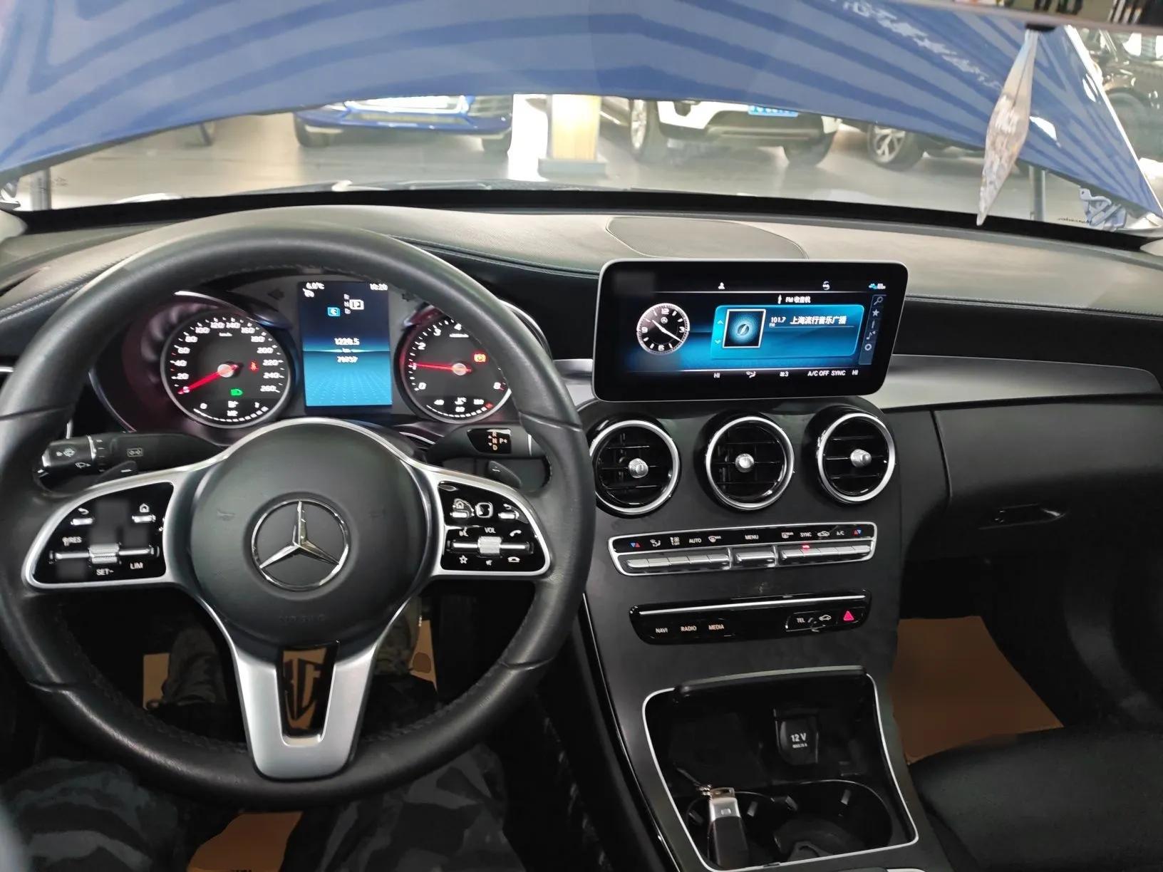Mercedes-Benz C-Class 2019 C 180 L Fashion Edition Sport Version — миниатюра 13