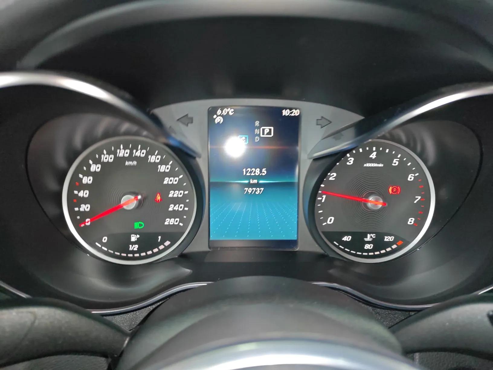 Mercedes-Benz C-Class 2019 C 180 L Fashion Edition Sport Version — миниатюра 15