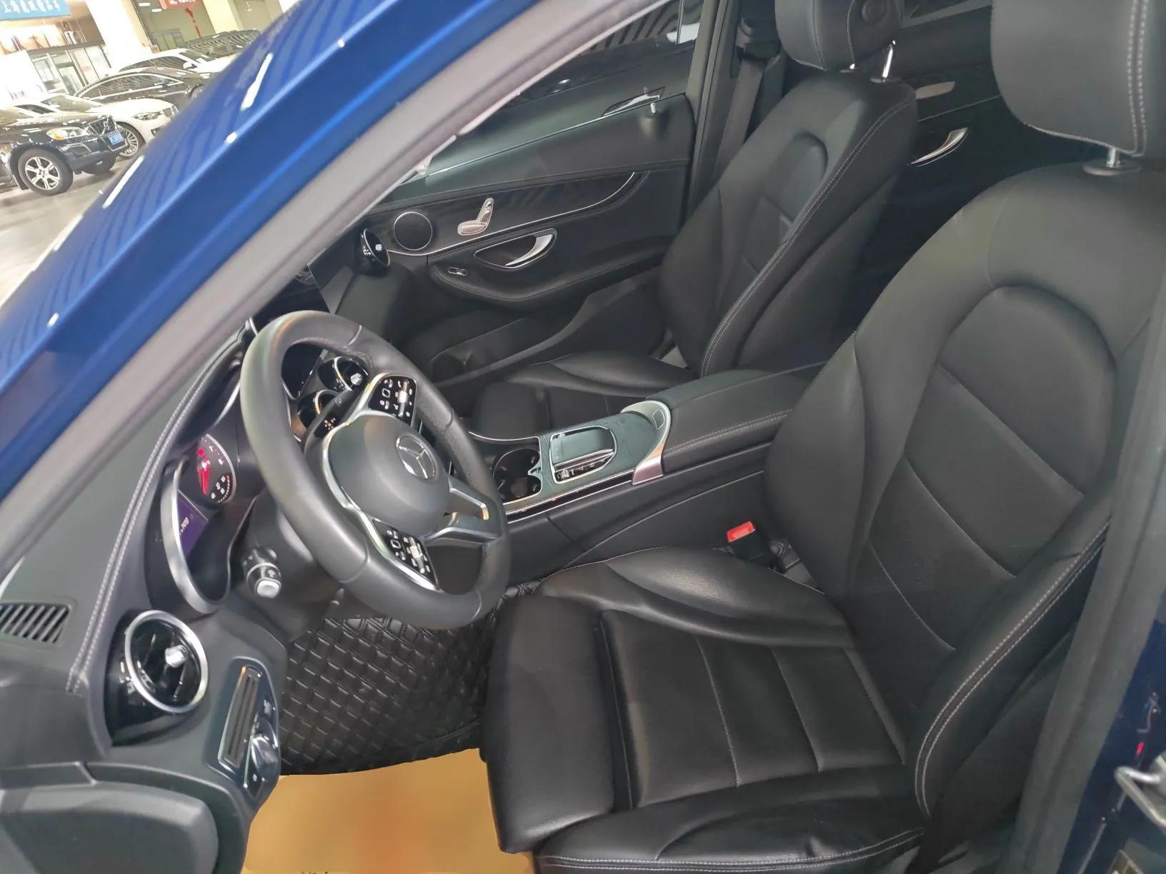 Mercedes-Benz C-Class 2019 C 180 L Fashion Edition Sport Version — миниатюра 18