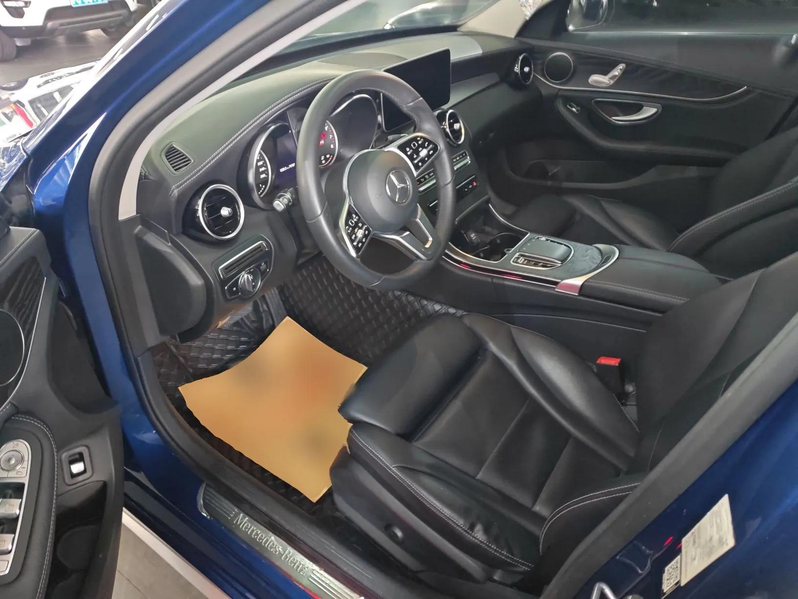 Mercedes-Benz C-Class 2019 C 180 L Fashion Edition Sport Version — миниатюра 19