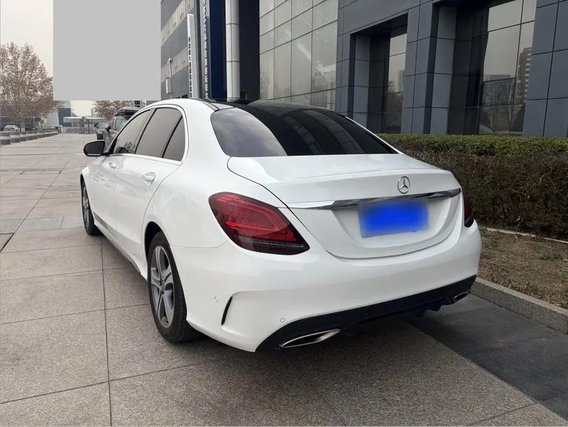 Mercedes-Benz C-Class 2019 Restyled C 260 L Sport Edition — миниатюра 3