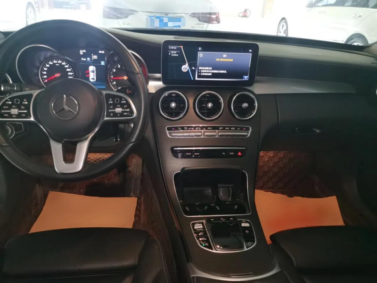 Mercedes-Benz C-Class 2019 C 180 L Fashion Edition Sport Version — миниатюра 12