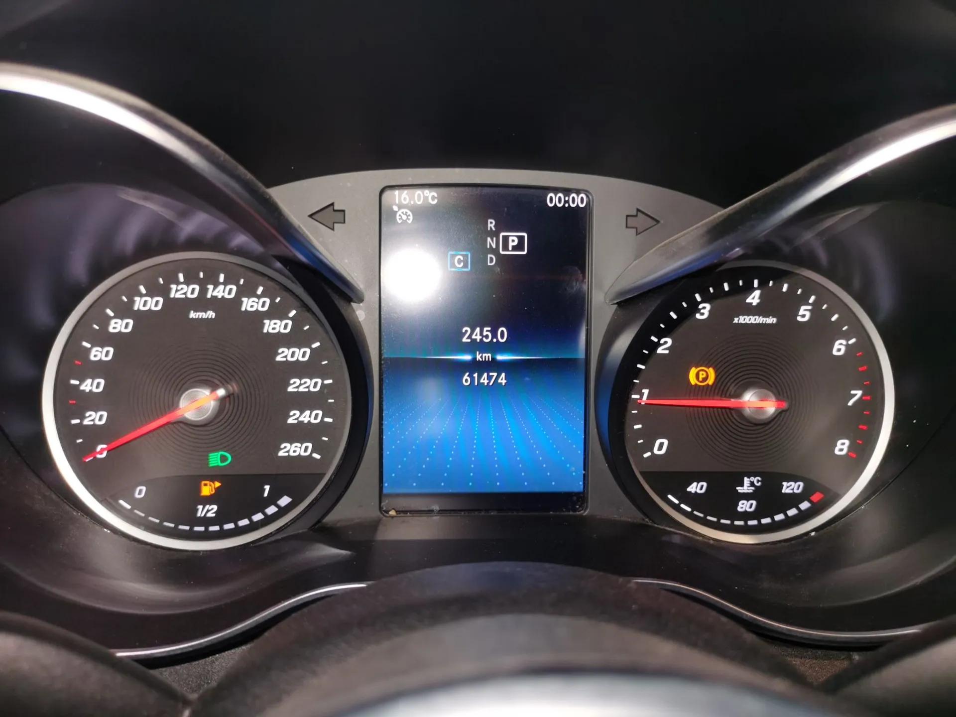 Mercedes-Benz C-Class 2019 C 180 L Fashion Edition Sport Version — миниатюра 14