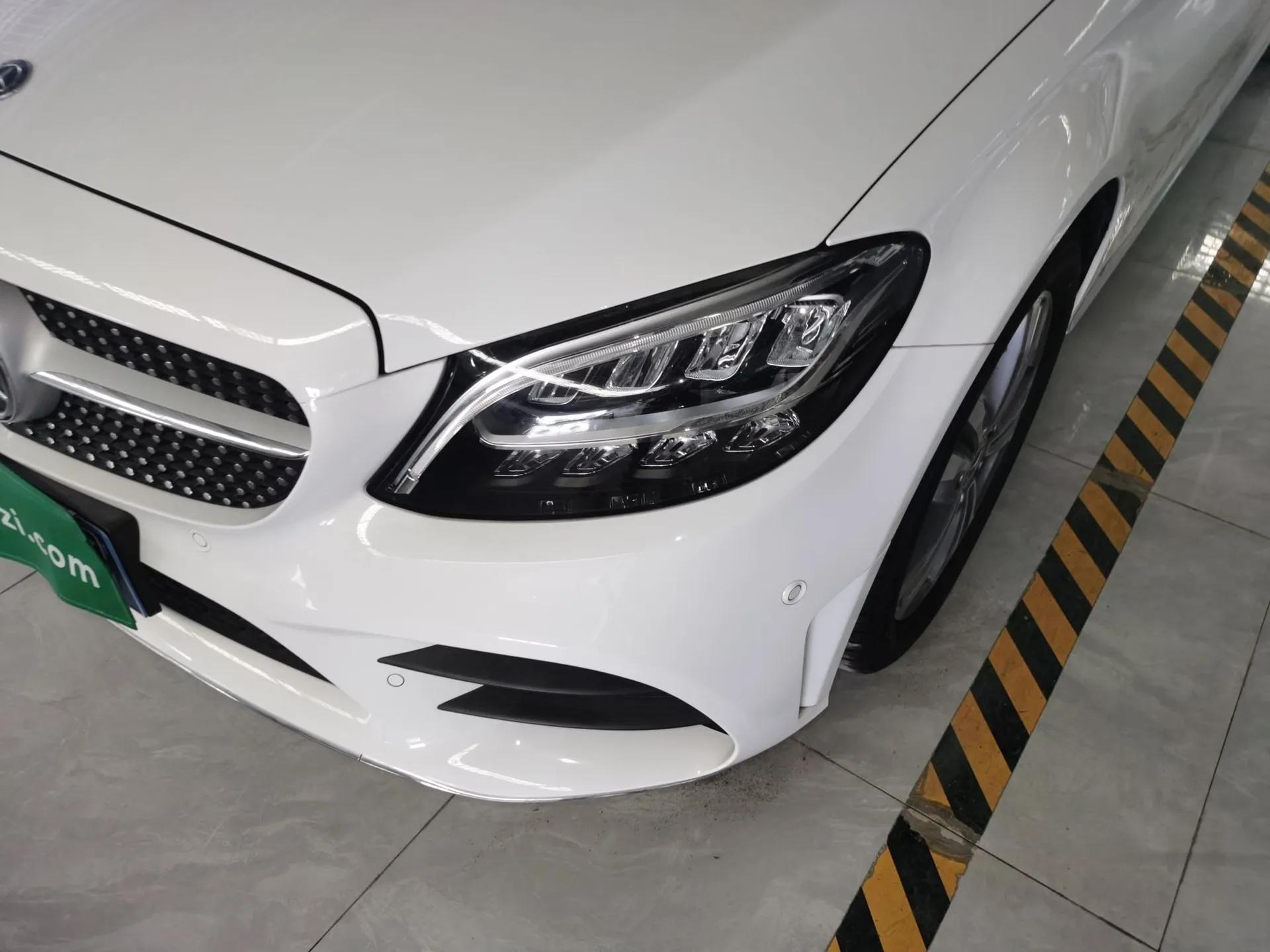 Mercedes-Benz C-Class 2019 C 180 L Fashion Edition Sport Version — миниатюра 5