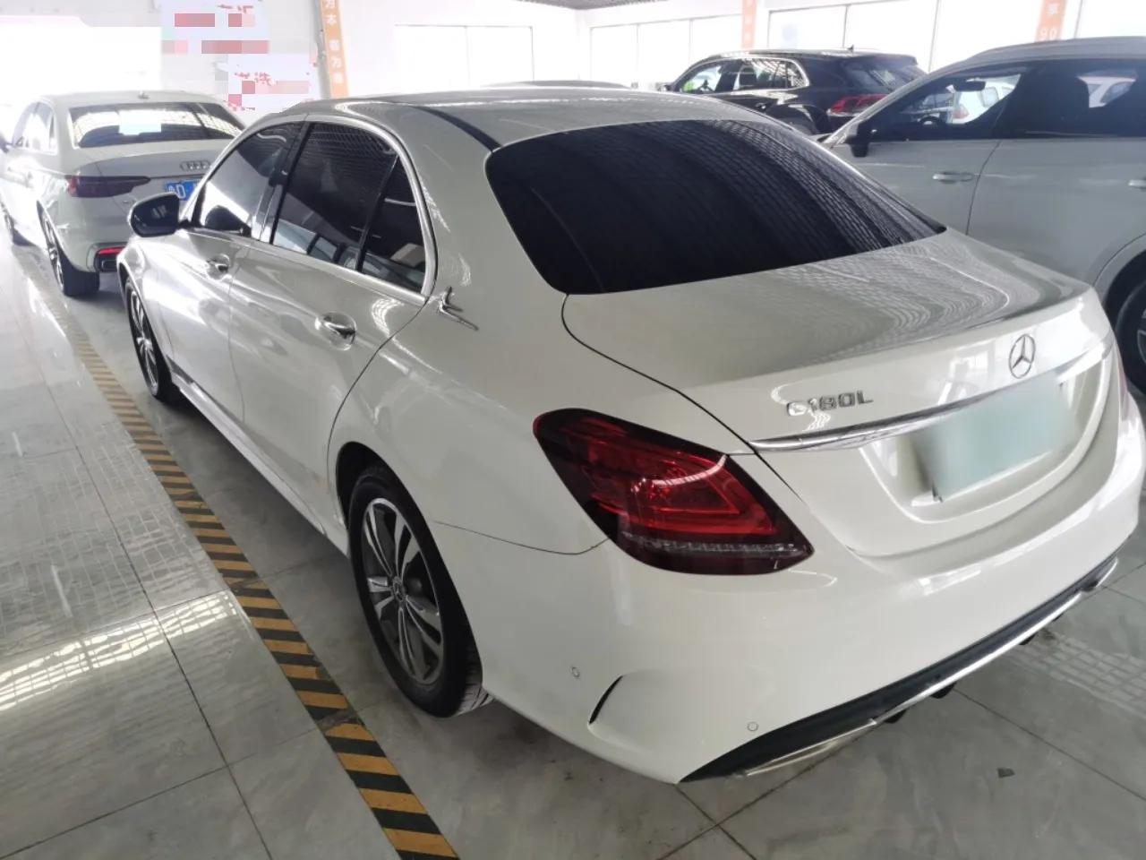 Mercedes-Benz C-Class 2019 C 180 L Fashion Edition Sport Version — миниатюра 7