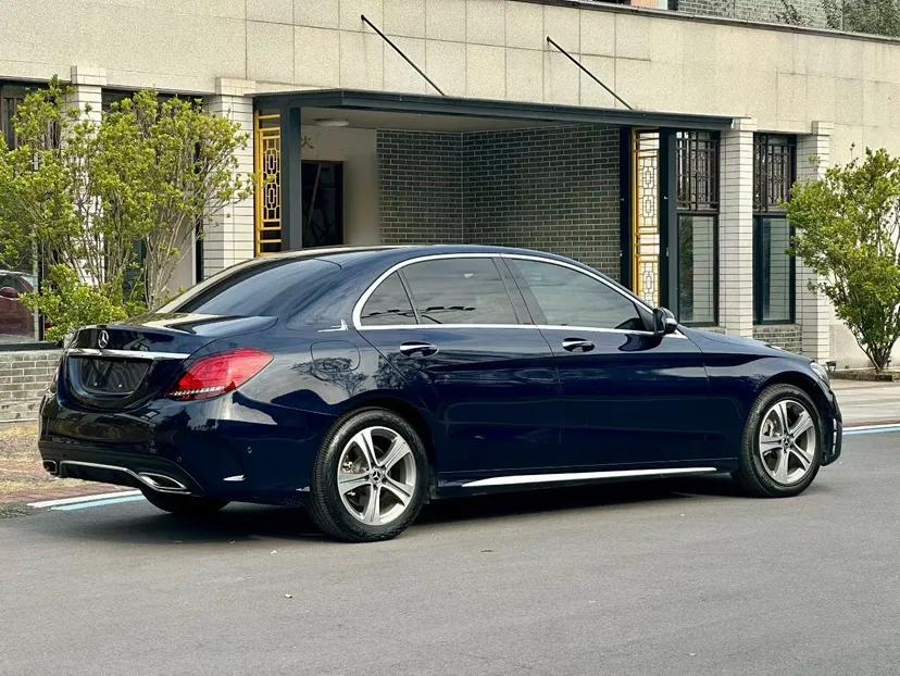 Mercedes-Benz C-Class 2019 Restyled C 260 L Sport Edition — миниатюра 3
