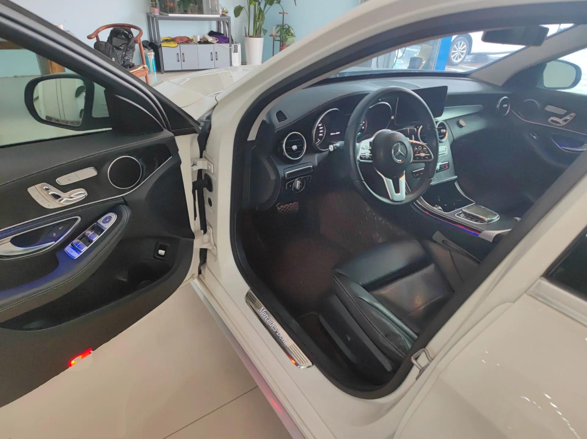 Mercedes-Benz C-Class 2019 C 260 L Sport Edition — миниатюра 19
