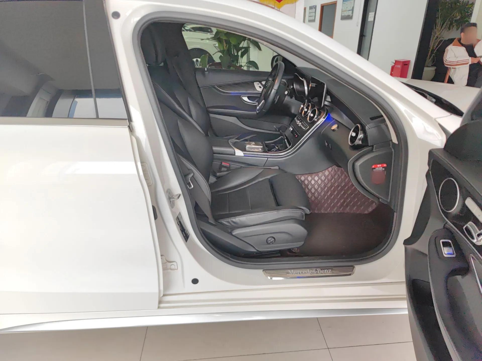 Mercedes-Benz C-Class 2019 C 260 L Sport Edition — миниатюра 23
